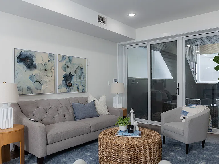 39 Boyd Ave #A — Photo 3