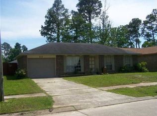 213 Foxbriar St, Slidell, LA 70461