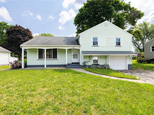 290 Fetzner Rd, Rochester, NY 14626