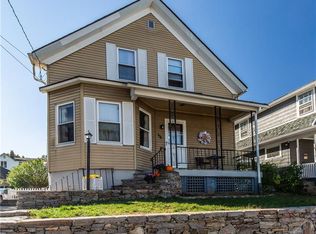 116 Chestnut Ave, Cranston, RI 02910