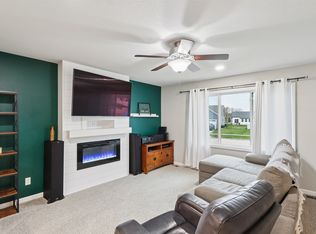 2812 NW 23rd St, Ankeny, IA 50023