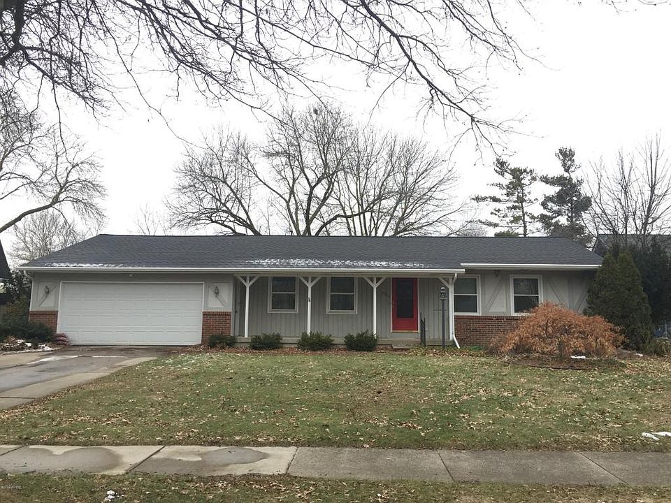 1st image of 4205 Holyoke Dr SE