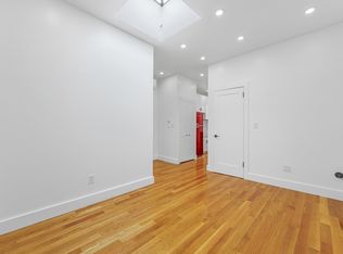 33-15 30th Ave #3, Astoria, NY 11103