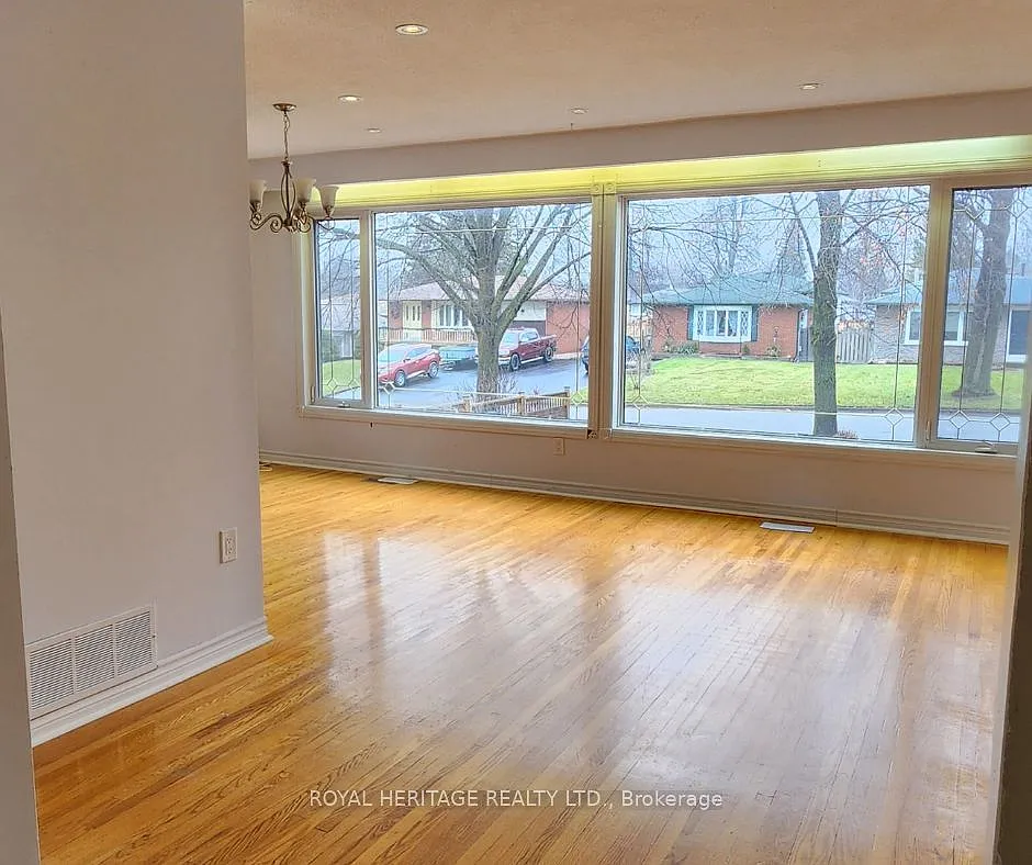 3 bed, $2,500 — Photo 4