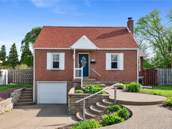 121 Rockwood St, Monroeville, PA 15146