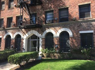 401 S Cochran Ave #28-104, Los Angeles, CA 90036