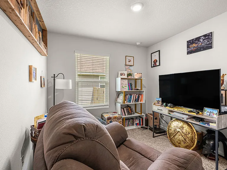 5843 Belmont Stakes Rd — Photo 16