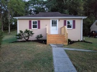 371 Camelia Dr, Daleville, VA 24083