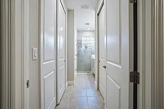 5246 Neil Dr — Photo 18