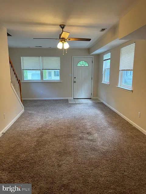3 bed, 2.5 bath, 1560 sqft, $2,195 — Photo 4