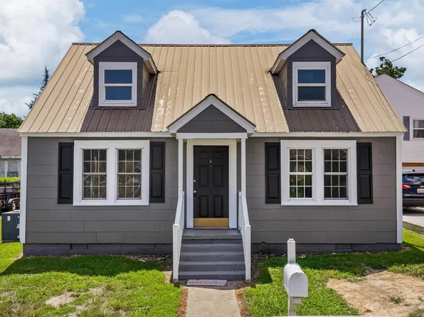 302 9th St NW, Fort Payne, AL 35967