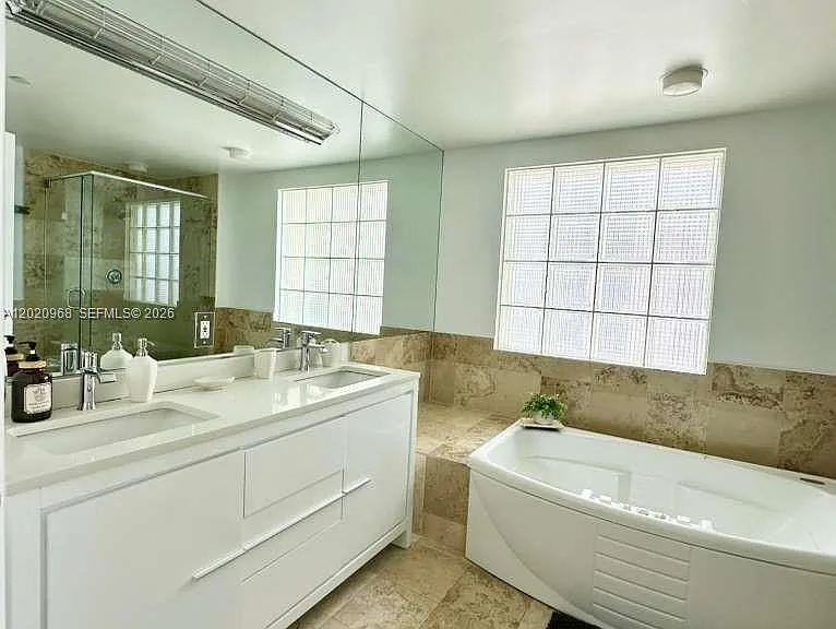 1455 Ocean Dr #1211 — Photo 11