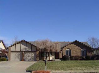 220 S Parkridge St, Wichita, KS 67209