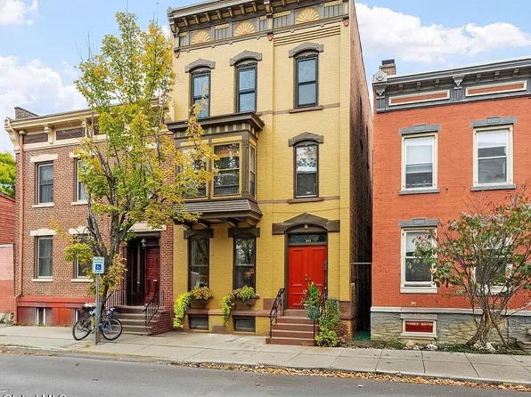 164 4th St #2, Troy, NY 12180