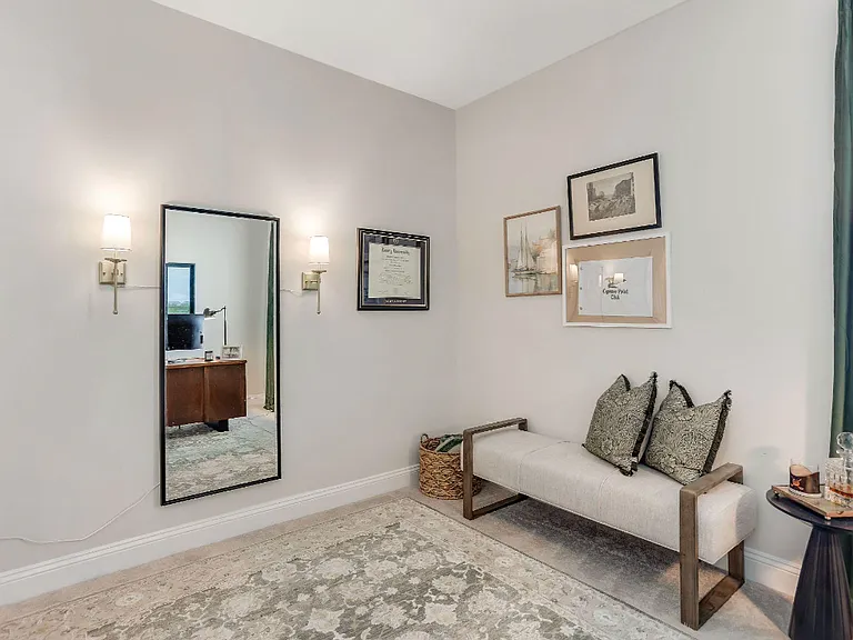 72 McRorrie Dr — Photo 31