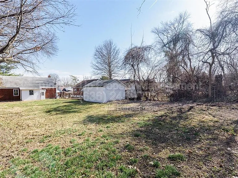 3513 Palace Ct — Photo 18