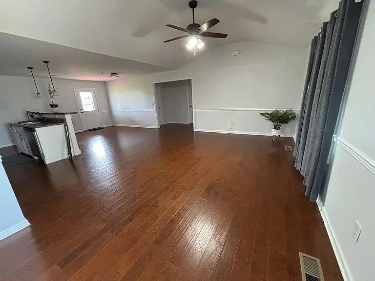 155 Raspberry Dr — Photo 5