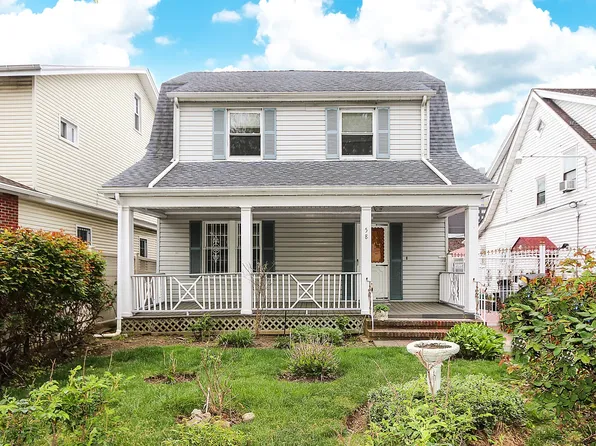 15058 87th Rd, Jamaica, NY 11432