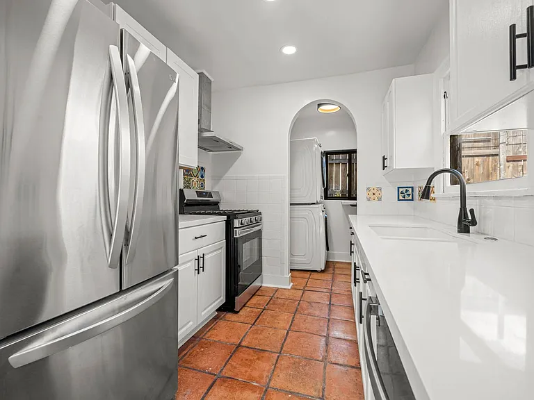 5323 Loma Linda Ave — Photo 11