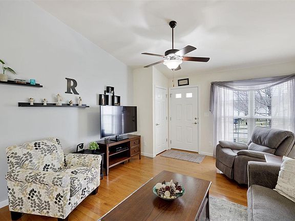 5th image of 12199 McKelvey Place Dr