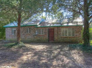 17050 Section St, Fairhope, AL 36532