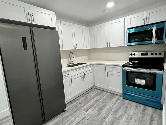2nd image of 1033 NW 3rd Ave APT 1