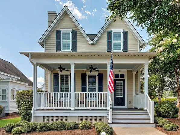 221 River Club Rd, Lexington, SC 29072