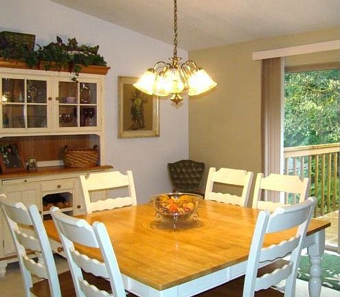 4th image of 2758 SE Arthur Ct