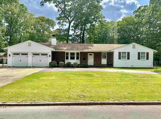 715 Shelburne Ave, Absecon, NJ 08201