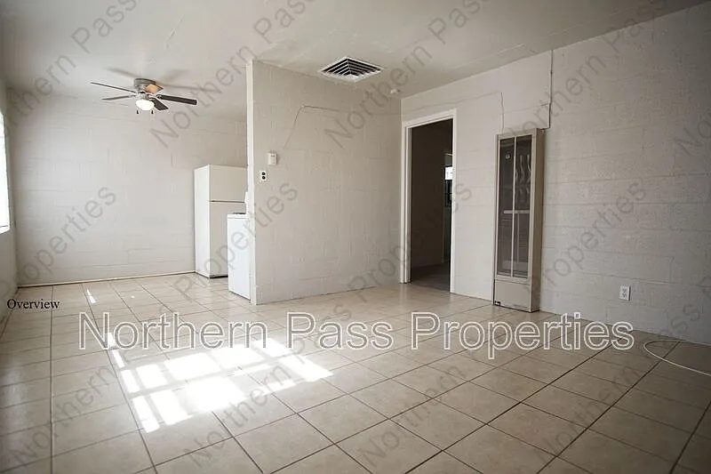 1 bed, 1.0 bath, 528 sqft, $645 — Photo 3
