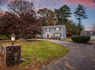 19 Sunnybrook Ln, Canton, MA 02021