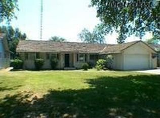 1000 Laurel Ave, Gustine, CA 95322