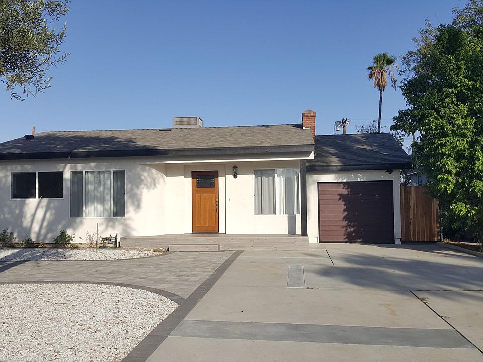 1st image of 6534 Camellia Ave