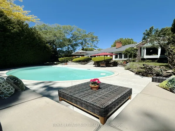 7 Christopher St, Niagara On The Lake, ON L0S 1J0