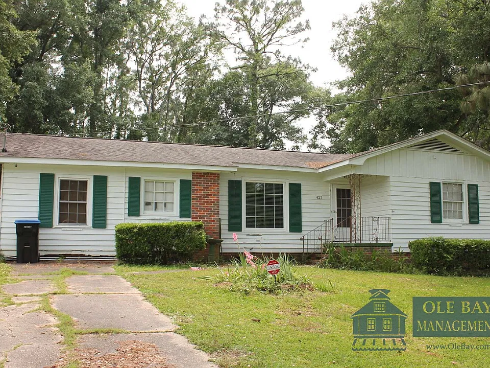 427 Myrtlewood Ave