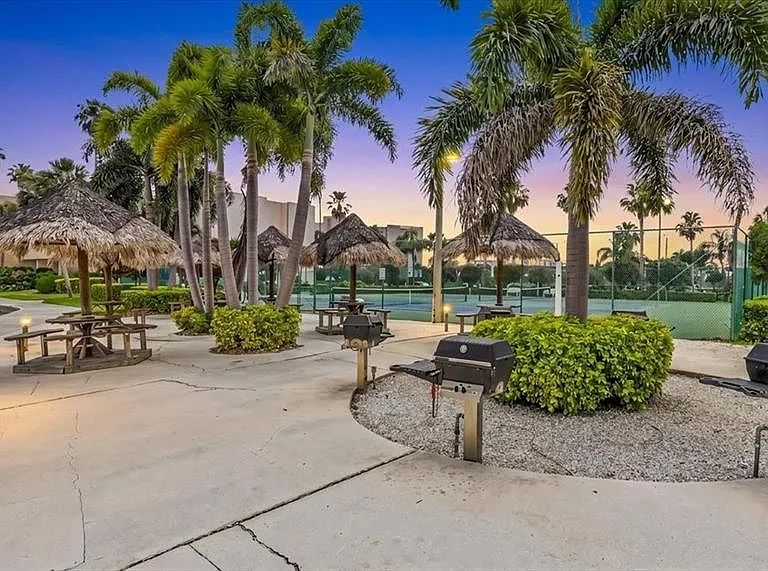 7300 Sun Island Dr S #905 — Photo 21