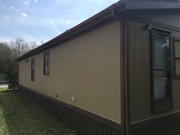 4th image of 49737 Deer Run Dr