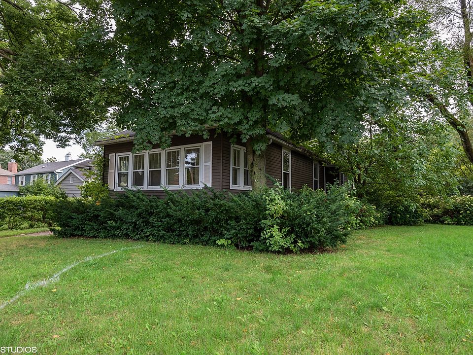 1st image of 2227 Lake Ave