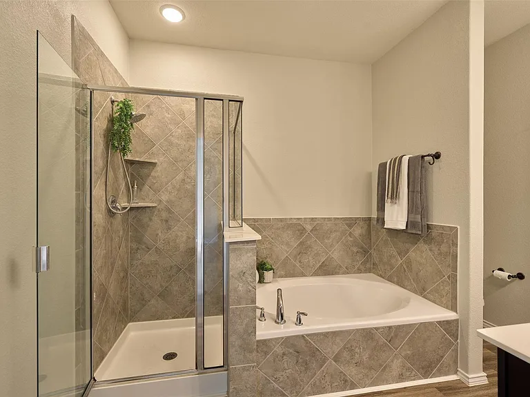 2214 Timberland Country Ct — Photo 34