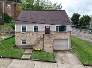 211 New York Ave, Rochester, PA 15074