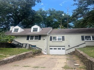 64 Marne Dr, Huntington, WV 25705