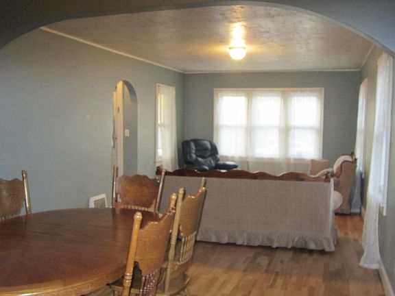 2nd image of 1710 Avenue C