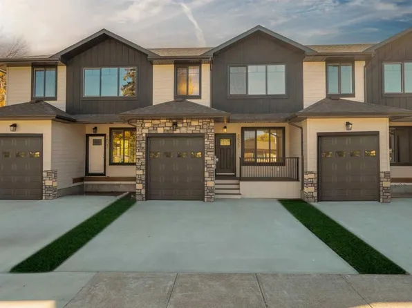 1521 W 17th St S, Lethbridge, AB T1K 1X6