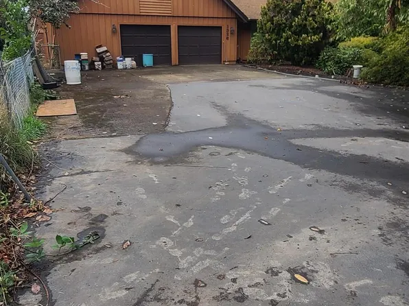 1326 Oppek St NE, Keizer, OR 97303