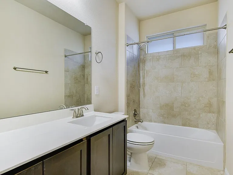 16208 Cantania Cv — Photo 17