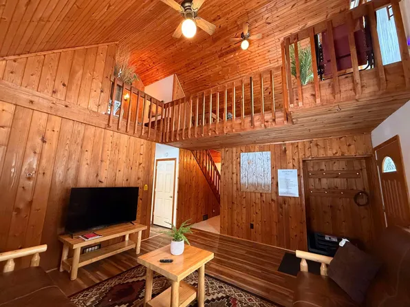 197 Town Line Rd, Grand Rapids, MN 55744