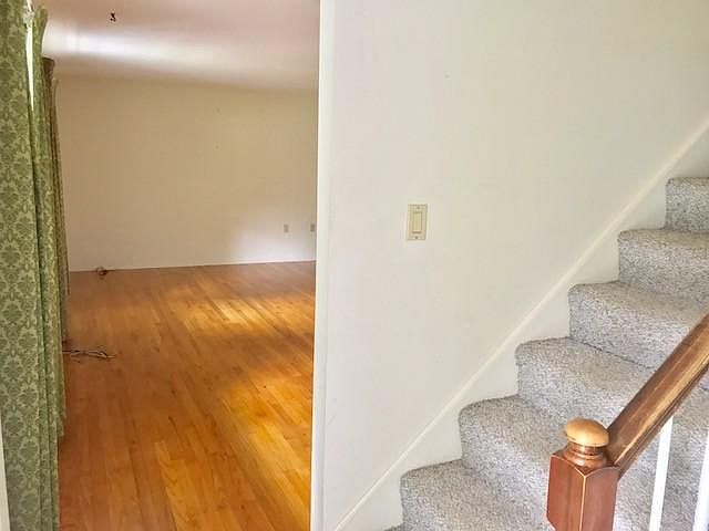 1st image of 18 Balsam Dr