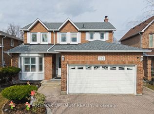 124 Philosophers Trl, Brampton, ON L6S 5C8