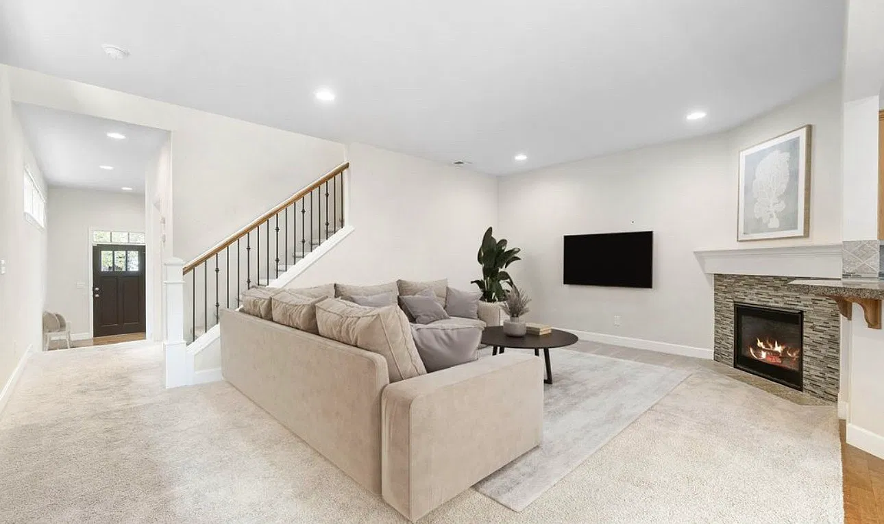 3 bed, 2.5 bath, 1772 sqft, $2,595 — Photo 4