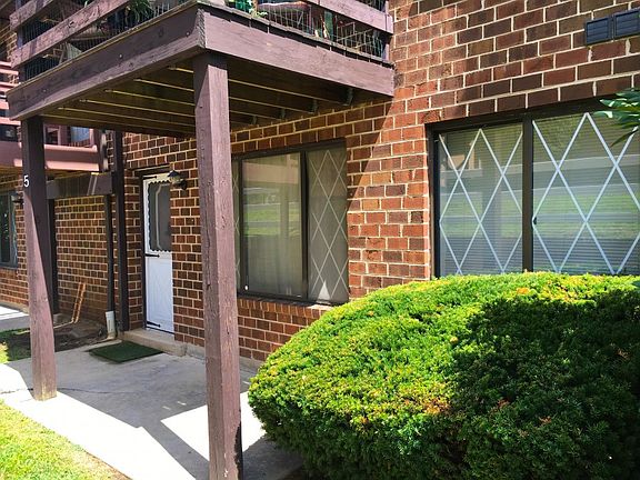 3rd image of 5200 Hilltop Dr #434